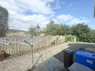Knowehead RoadImage 22