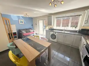 12 Brookview GlenImage 4