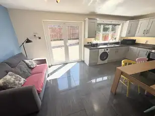 12 Brookview GlenImage 8