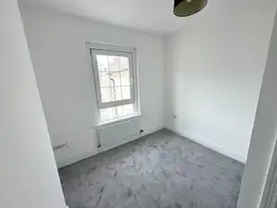 37 Rosemount AvenueImage 6