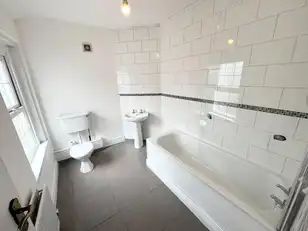 37 Rosemount AvenueImage 2