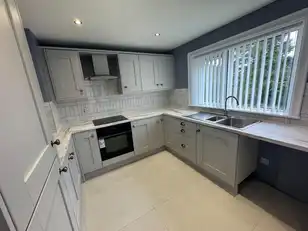 84 Glenowen ParkImage 10