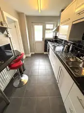 21 Lough CrescentImage 5