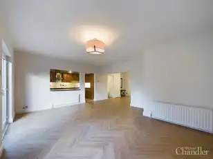 Apt 6 Holyrood ManorImage 7