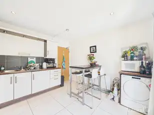 47 Northbrook StreetImage 7
