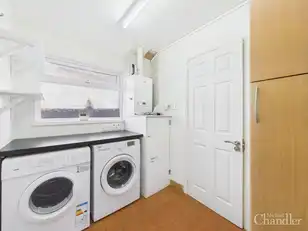 29 Beechgrove ParkImage 13