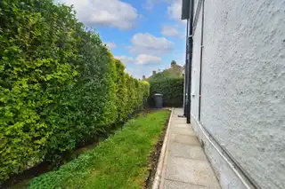 7 Ravenhill AvenueImage 16