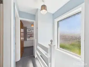7 Ravenhill AvenueImage 9