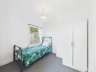 7 Ravenhill AvenueImage 11