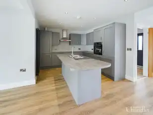 12 Glennor CrescentImage 6