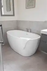 8 Ravensdene CrescentImage 23