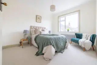 8 Ravensdene CrescentImage 17