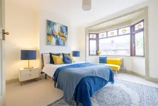 8 Ravensdene CrescentImage 15