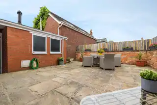 8 Ravensdene CrescentImage 29