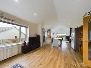 82A Manse RoadImage 6