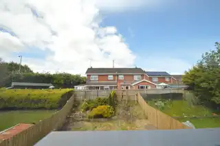 17 Winchester DriveImage 12