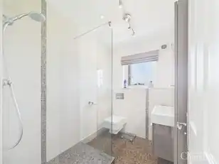 Apt 3 Clanbrassil CourtImage 18