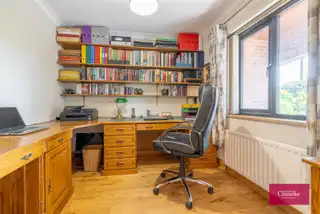 41 Lisleen Road SouthImage 7