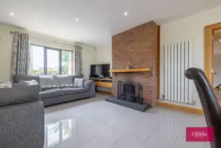 41 Lisleen Road SouthImage 11