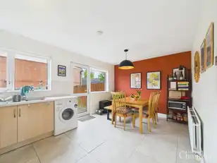 13 Ravenhill CourtImage 5