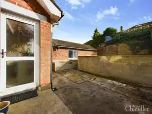 10 Beechgrove ParkImage 16