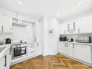 Apt 2 16 Annadale AvenueImage 6