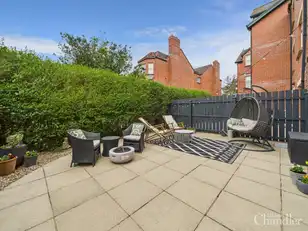Apt 2 16 Annadale AvenueImage 13