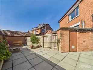 16 Glendale Avenue SouthImage 16