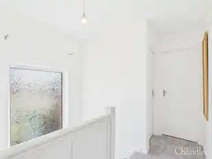 16 Glendale Avenue SouthImage 8