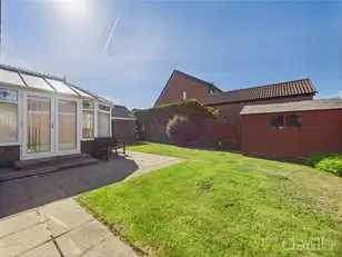 13 Finsbury CrescentImage 19