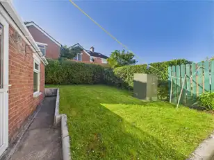 17 Glenholm ParkImage 18