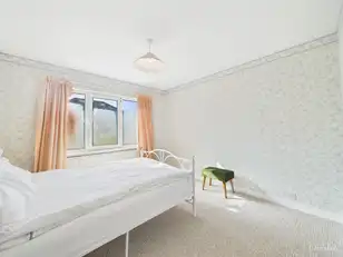 17 Glenholm ParkImage 10