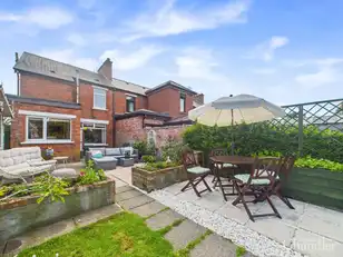 41 Onslow ParadeImage 17