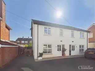 Image 1 for 4A Woodbreda Crescent