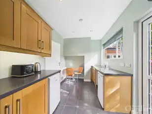 242 Saintfield RoadImage 9