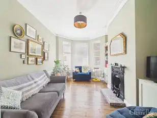 62 Ravenhill AvenueImage 6