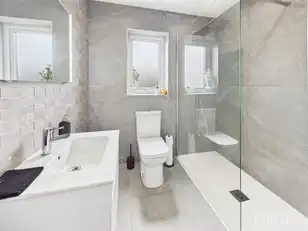 4 Baronsgrange RiseImage 14