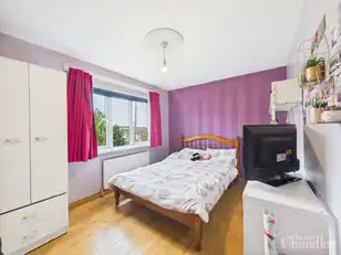 16 Meadowvale AvenueImage 8