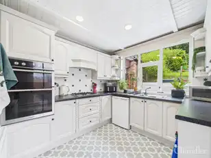 75 Ivanhoe AvenueImage 7