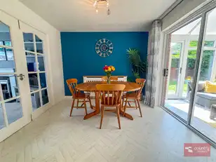 61 Huntingdale GroveImage 10