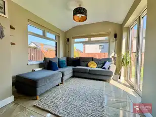 8 Victoria RoadImage 18