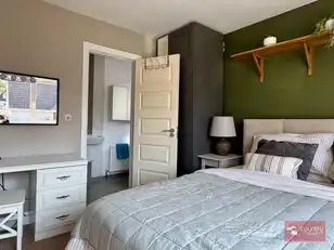8 Victoria RoadImage 21