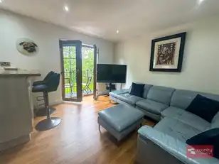 12 Abercorn SquareImage 13