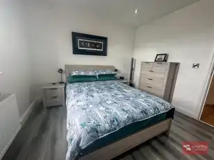 12 Abercorn SquareImage 8