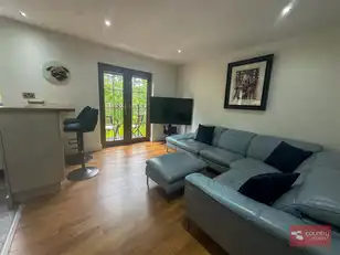 12 Abercorn SquareImage 14