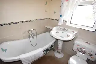 24 Greenpark GardensImage 22