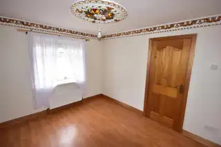 24 Greenpark GardensImage 19