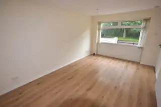9 Dunamoy DriveImage 2