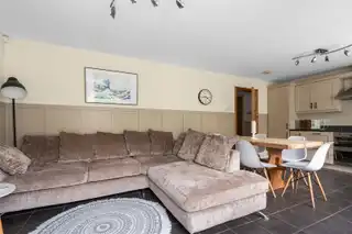 15 Greenvale Park LandsImage 16