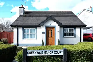 1 Greenvale Manor CourtImage 1
